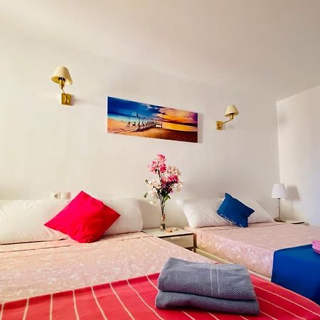 Fresh And Modern Delux Apartment In 1 Min From The Beach! Fuengirola Exterior foto